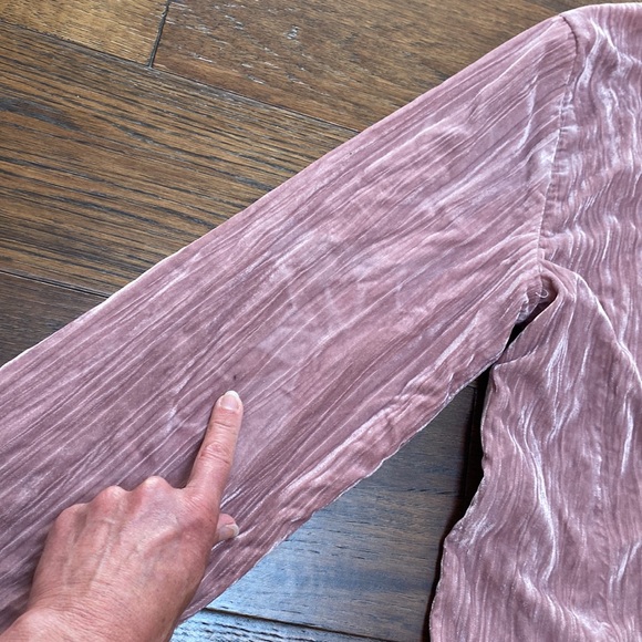 Free People Daria Crinkled Velvet Blazer Jacket, dusty pink, size S - Picture 13 of 16